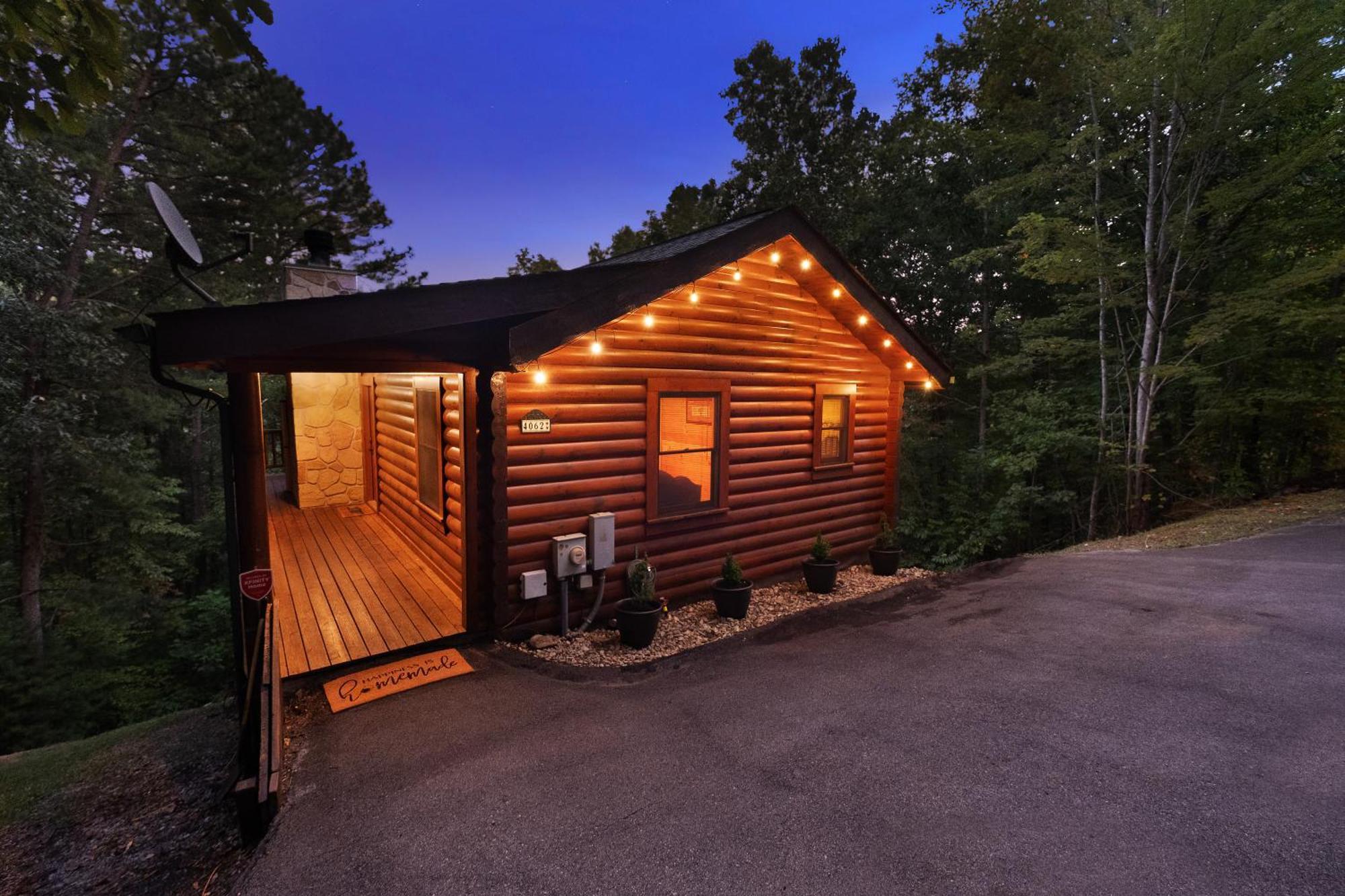 Private Smoky Mountain Luxury Log Home With 2 Fireplaces, Hot Tub & Community Pool Sevierville Exterior foto